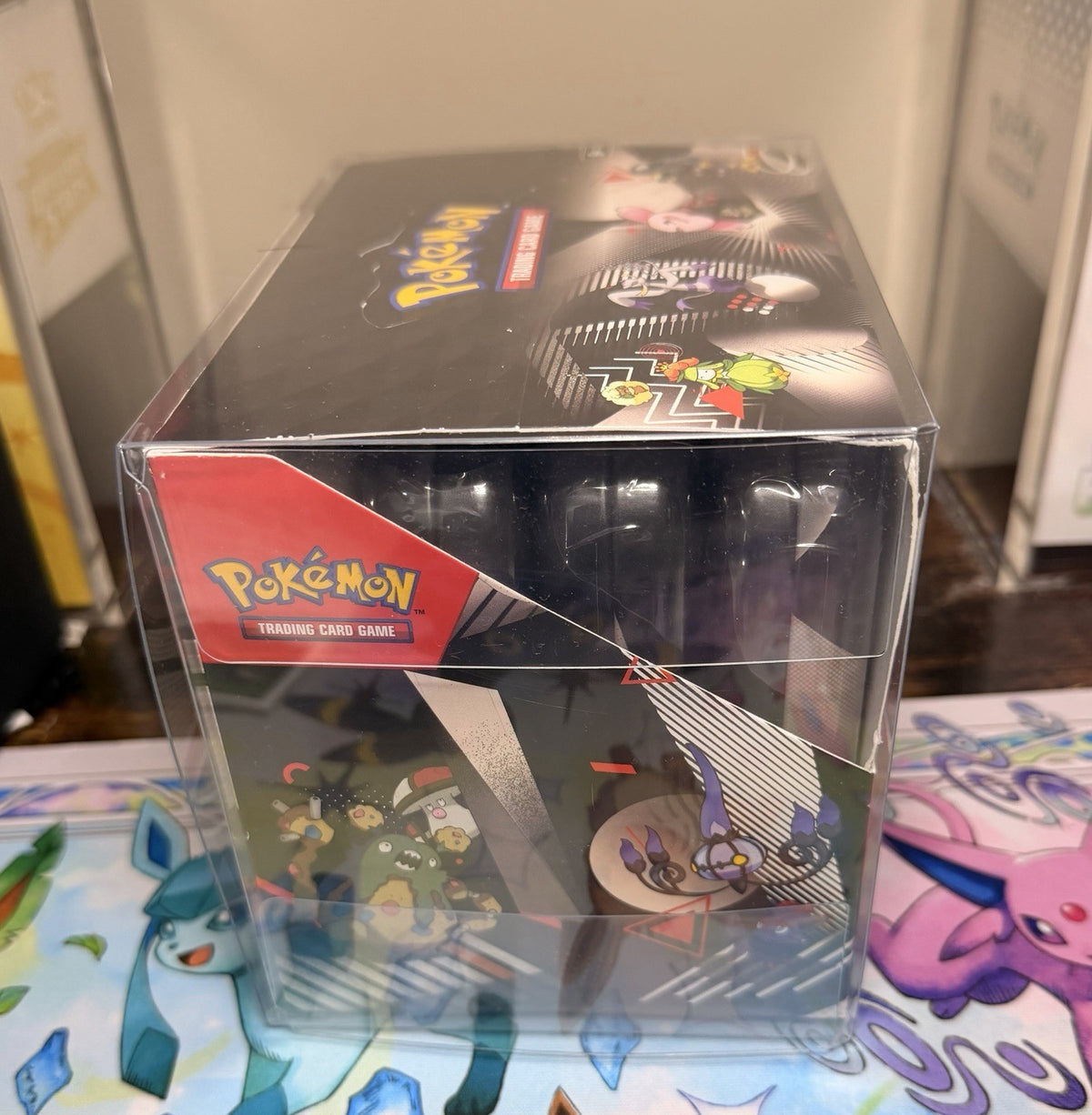 Unova Mini Tin Display Sealed Tins In Display Pokemon TCG Black Bolt White Flare
