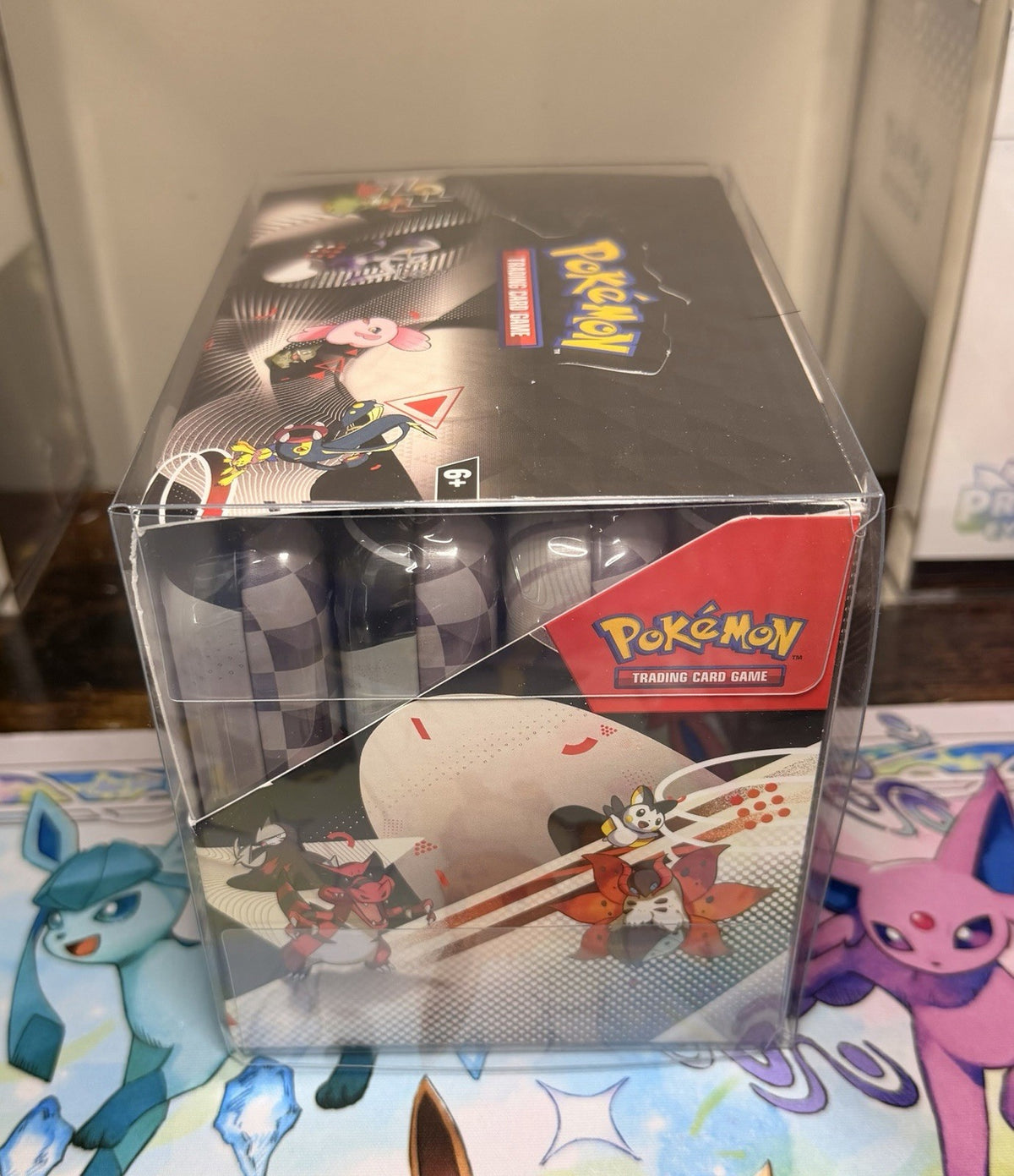 Unova Mini Tin Display Sealed Tins In Display Pokemon TCG Black Bolt White Flare